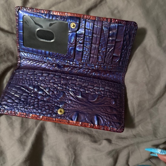 Brahmin Wallet - Picture 2 of 3